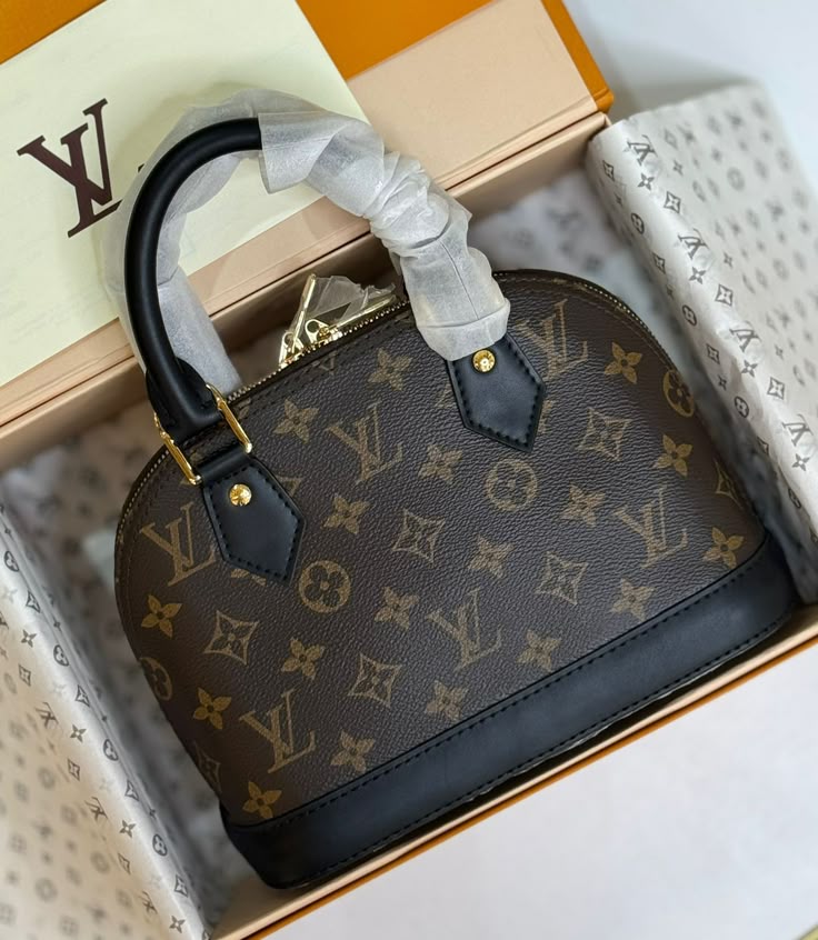 Louis Vuitton Alma Bnb Bag