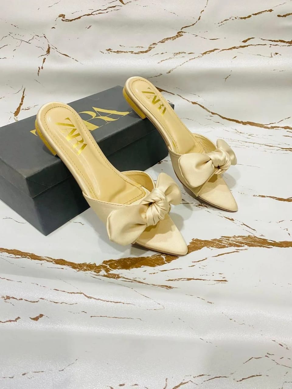 Zara-Inspired Women's Golden Bow Flats – Elegant Synthetic Leather Formal Footwear